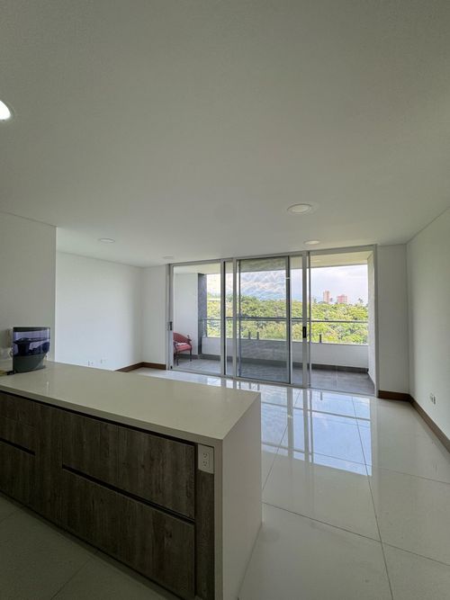 Apartamento en venta en Ciudad Jardin, Cali · foto 8 de 23