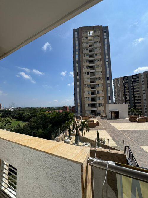 Apartamento en venta en Ciudad Jardin, Cali · foto 14 de 23