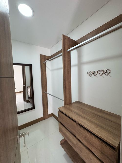 Apartamento en venta en Ciudad Jardin, Cali · foto 18 de 23