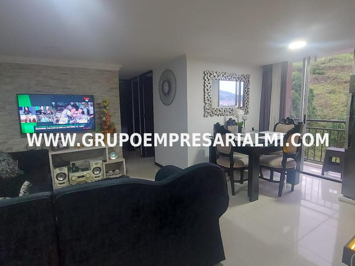 Apartment for sale in Calasanz, Medellín 3