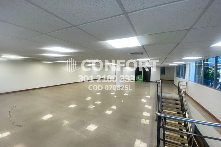 Local en arriendo en Cristo Rey, Medellín, 400 m² · foto 11 de 18