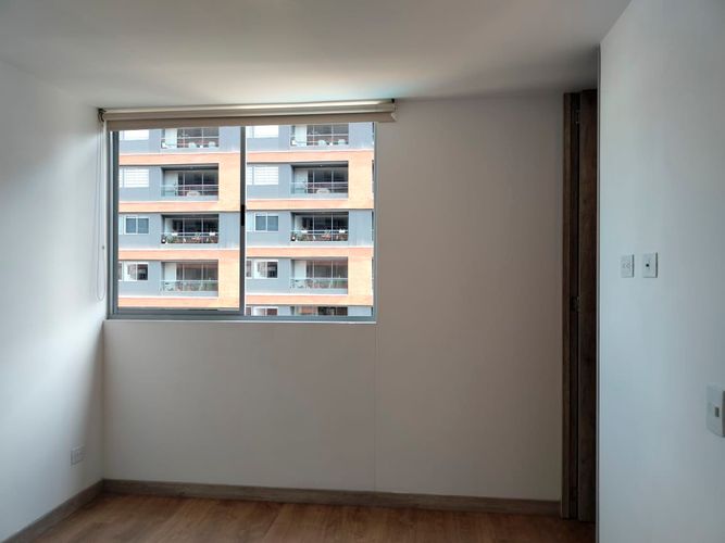 Apartamento de 2 alcobas en arriendo en El Poblado, Medellín, 65 m² · foto 10 de 13