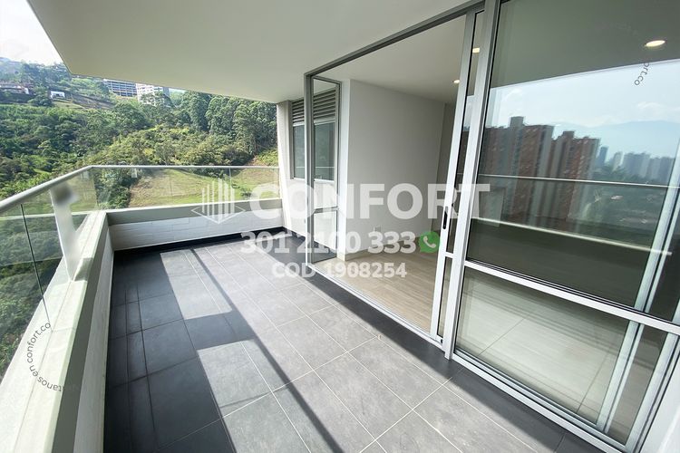 Apartamento de 3 alcobas en arriendo en Las Lomitas, Sabaneta, 104 m² · foto 5 de 24