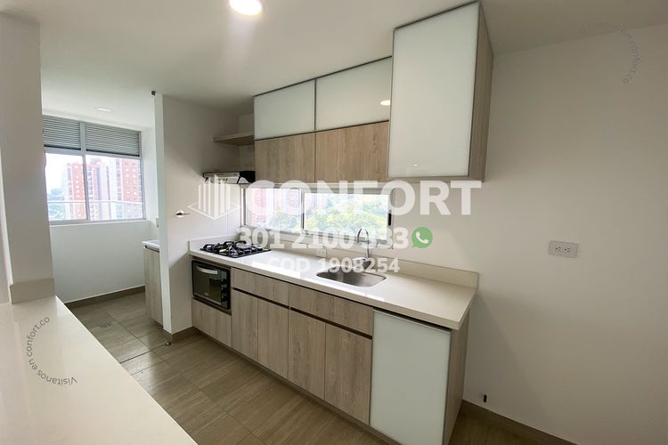 Apartamento de 3 alcobas en arriendo en Las Lomitas, Sabaneta, 104 m² · foto 6 de 24