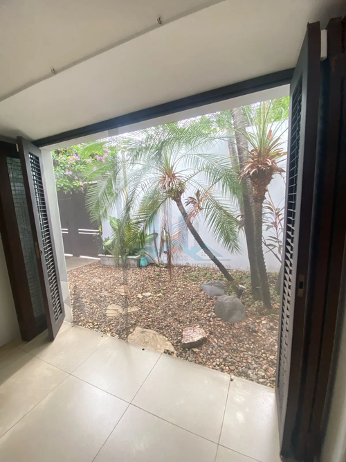 Casa de 4 alcobas en venta en Ub. Bavaria, Girardot, 330 m² · foto 6 de 24