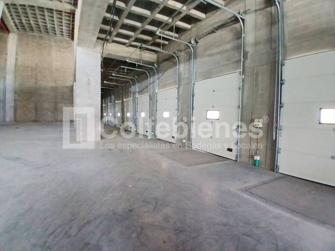 Bodega en arriendo en Sierra Morena, La Estrella, 4933 m² · foto 6 de 17