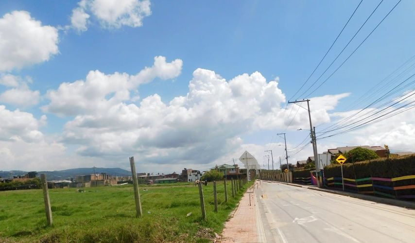 Lote en venta en Chuntame, Cajicá, 12800 m² · foto 3 de 19