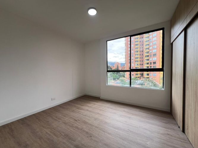 Apartamento de 2 alcobas en venta en El Poblado, Medellín, 120 m² · foto 14 de 18