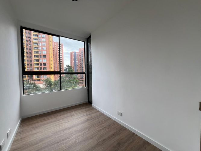 Apartamento de 2 alcobas en venta en El Poblado, Medellín, 120 m² · foto 11 de 18