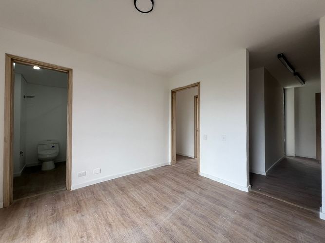 Apartamento de 2 alcobas en venta en El Poblado, Medellín, 120 m² · foto 8 de 18