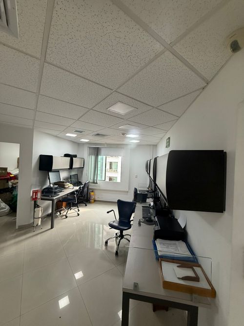 Oficina en venta en Bolivar, Bucaramanga, 160 m² · foto 13 de 22
