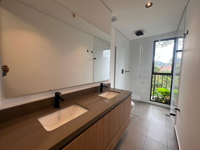 Apartamento en venta en Loma Del Chocho, Envigado · foto 14 de 15