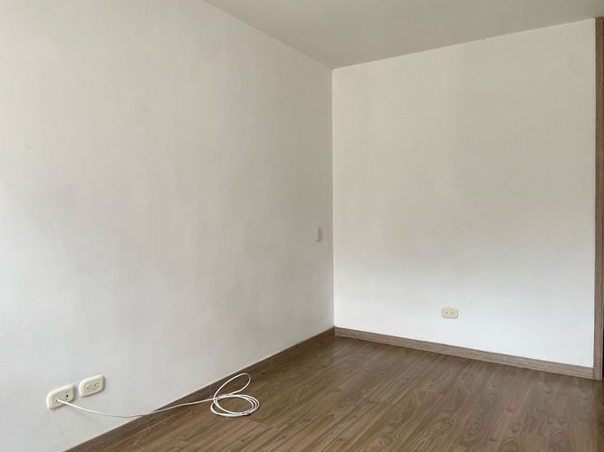 Apartamento de 3 alcobas en venta en Aldea Verde, Sabaneta, 76 m² · foto 7 de 18