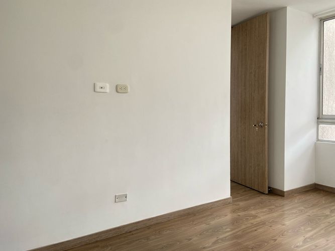 Apartamento de 3 alcobas en venta en Aldea Verde, Sabaneta, 76 m² · foto 9 de 18