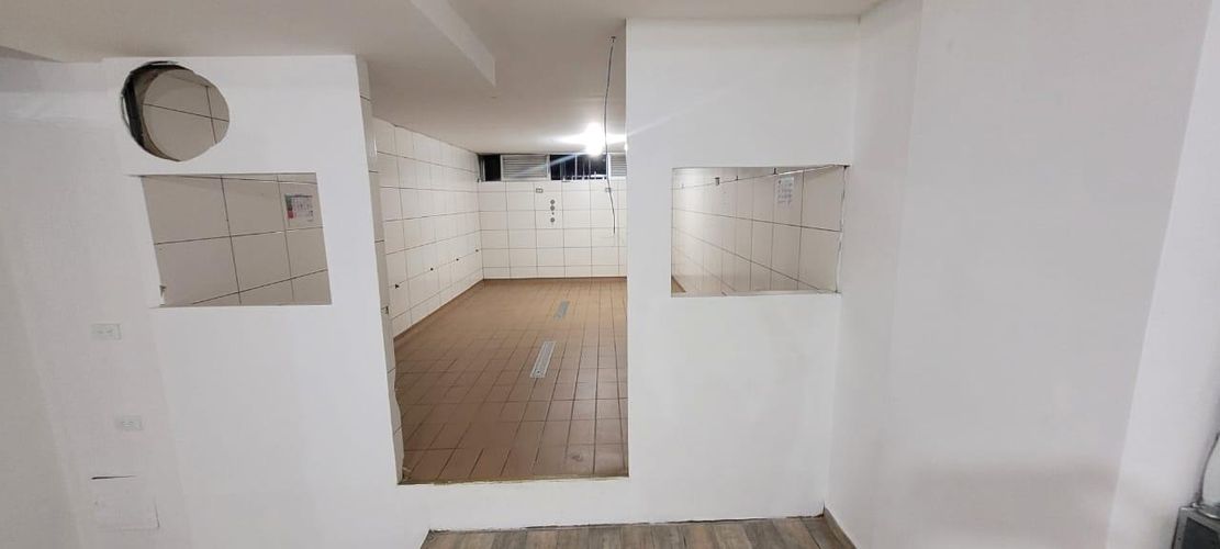 Local en arriendo en El Dorado, Envigado, 155 m² · foto 5 de 9