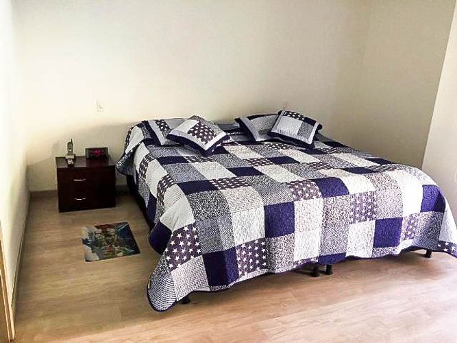 Apartamento de 3 alcobas en venta en El Poblado, Medellín, 121 m² · foto 9 de 12
