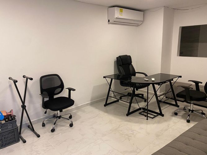 Local en arriendo en El Poblado, Medellín, 600 m² · foto 16 de 18