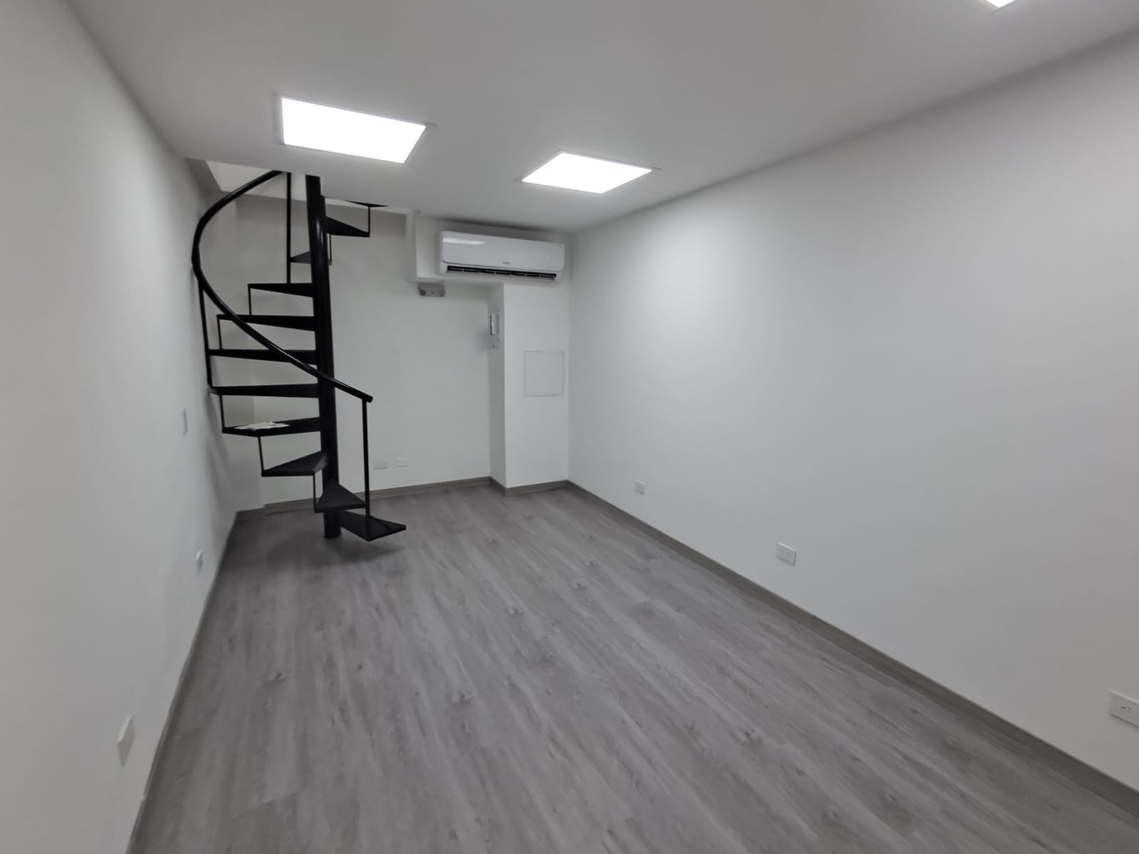 Local en Arriendo en El Poblado, Medellín