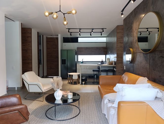 Apartamento de 2 alcobas en arriendo en San Lucas, Medellín, 80 m² · foto 4 de 15