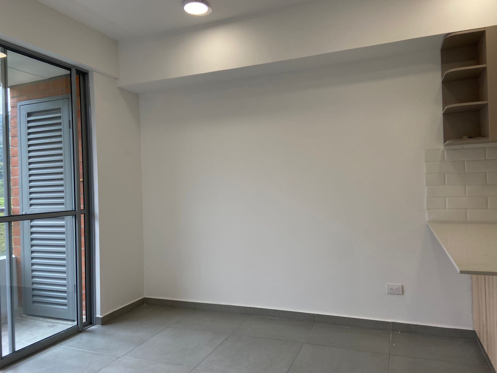 Apartamento en arriendo en Tres Esquinas, Sabaneta · foto 2 de 19