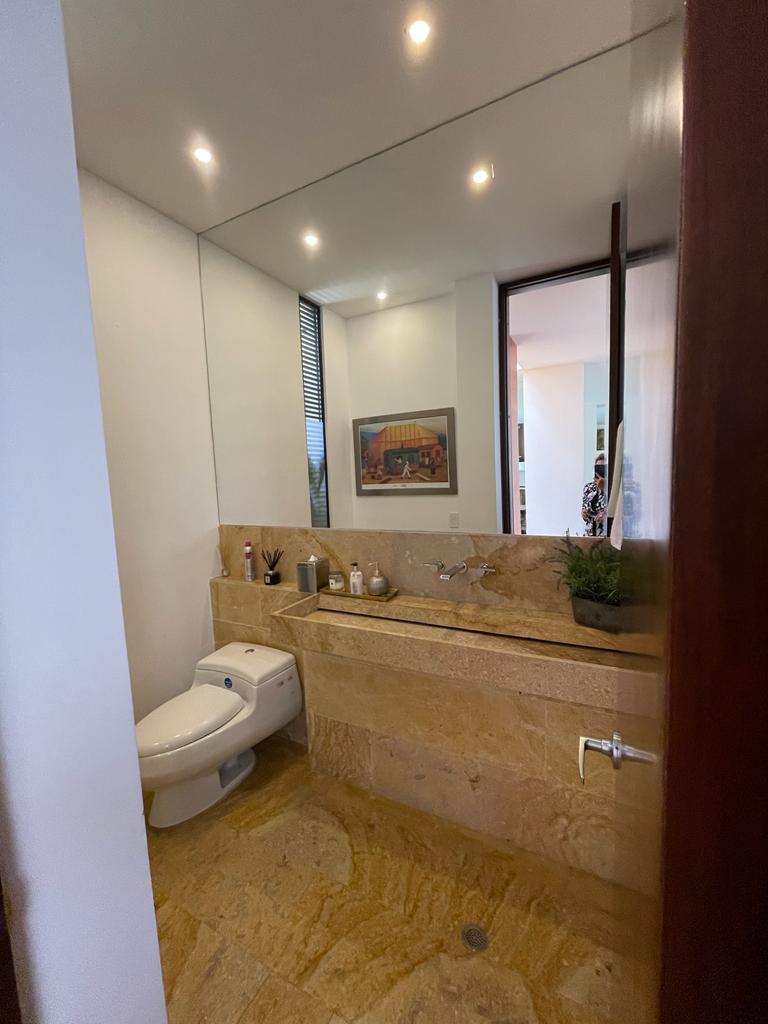 Casa en venta en San Jose De Bavaria, Bogotá · foto 13 de 24