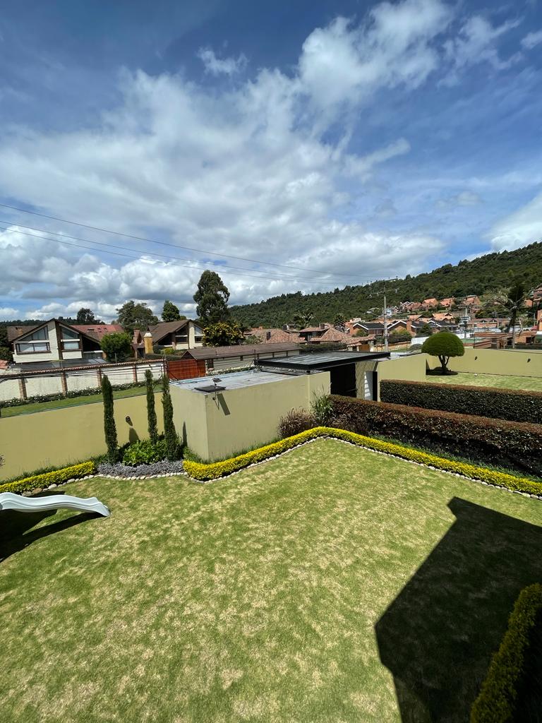 Casa en venta en San Jose De Bavaria, Bogotá · foto 21 de 24
