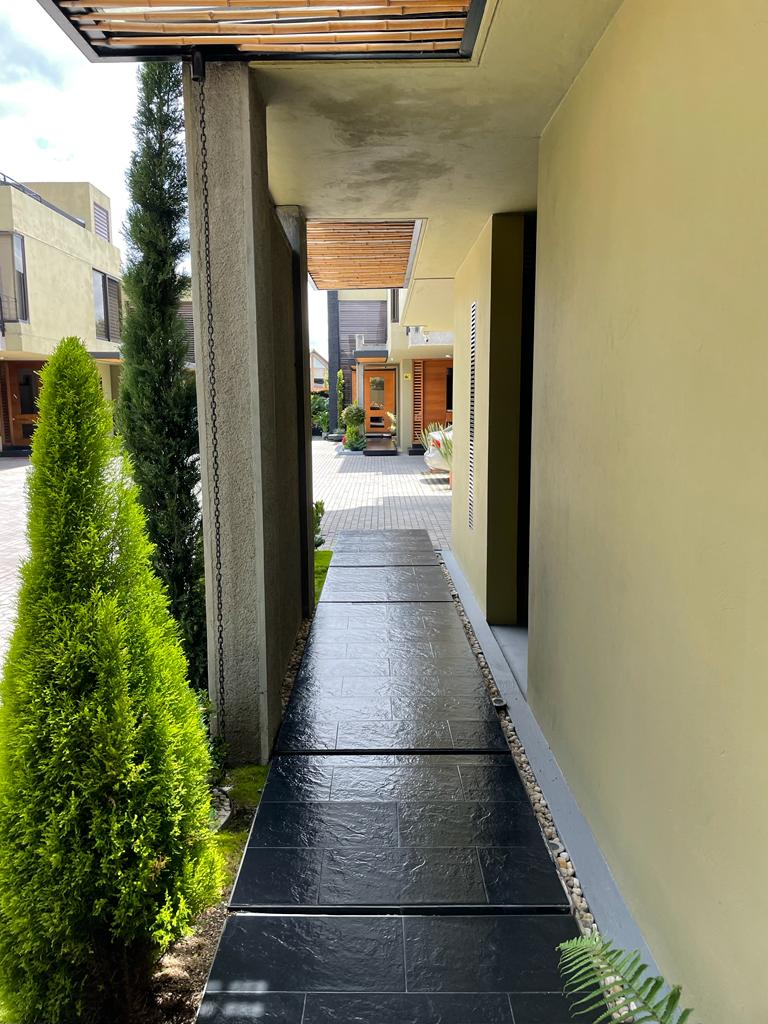Casa en venta en San Jose De Bavaria, Bogotá · foto 22 de 24