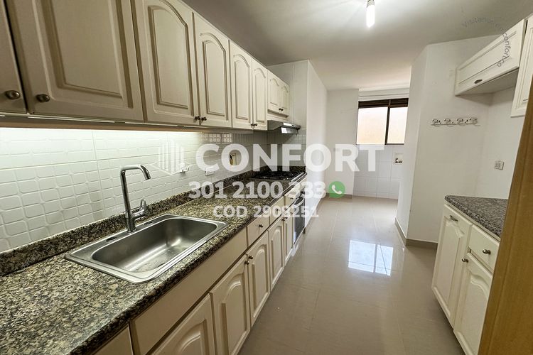 Apartamento de 3 alcobas en arriendo en Castropol, Medellín, 140 m² · foto 10 de 24