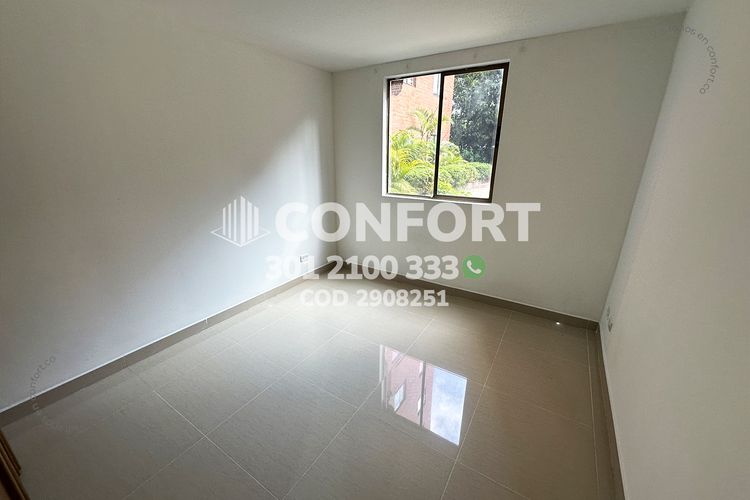 Apartamento de 3 alcobas en arriendo en Castropol, Medellín, 140 m² · foto 23 de 24