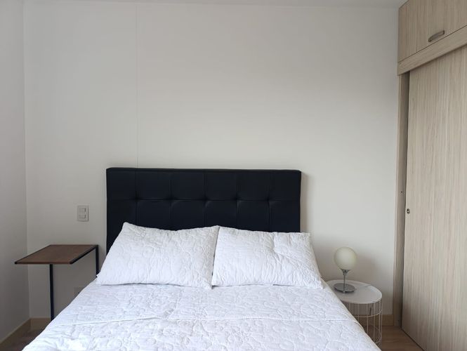 Apartamento de 2 alcobas en arriendo en El Poblado, Medellín, 80 m² · foto 16 de 20