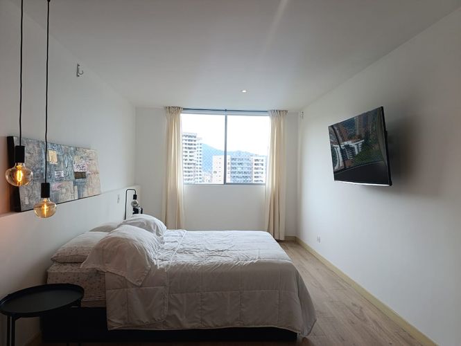 Apartamento de 2 alcobas en arriendo en El Poblado, Medellín, 80 m² · foto 13 de 20