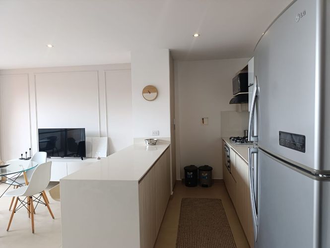 Apartamento de 2 alcobas en arriendo en El Poblado, Medellín, 80 m² · foto 8 de 20