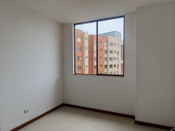 Apartamento de 3 alcobas en arriendo en El Poblado, Medellín, 111 m² · foto 12 de 16