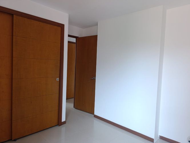 Apartamento de 3 alcobas en arriendo en El Poblado, Medellín, 111 m² · foto 13 de 16