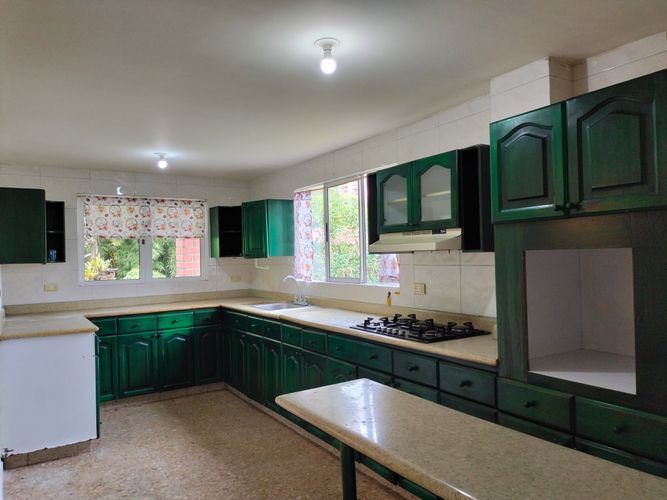 Casa de 4 alcobas en venta en San Lucas, Medellín, 480 m² · foto 12 de 18