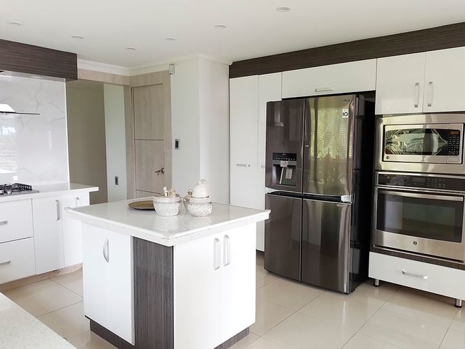 Casa de 4 alcobas en venta en El Poblado, Medellín, 536 m² · foto 7 de 20