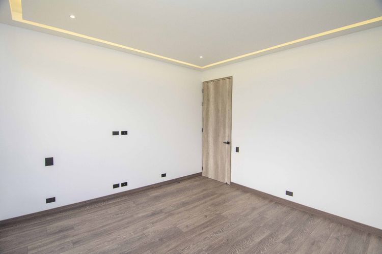 Casa de 4 alcobas en venta en El Porvenir, Rionegro, 400 m² · foto 6 de 15