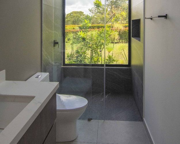 Casa de 4 alcobas en venta en El Porvenir, Rionegro, 400 m² · foto 13 de 15
