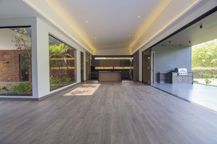 Casa de 4 alcobas en venta en El Porvenir, Rionegro, 400 m² · foto 2 de 15