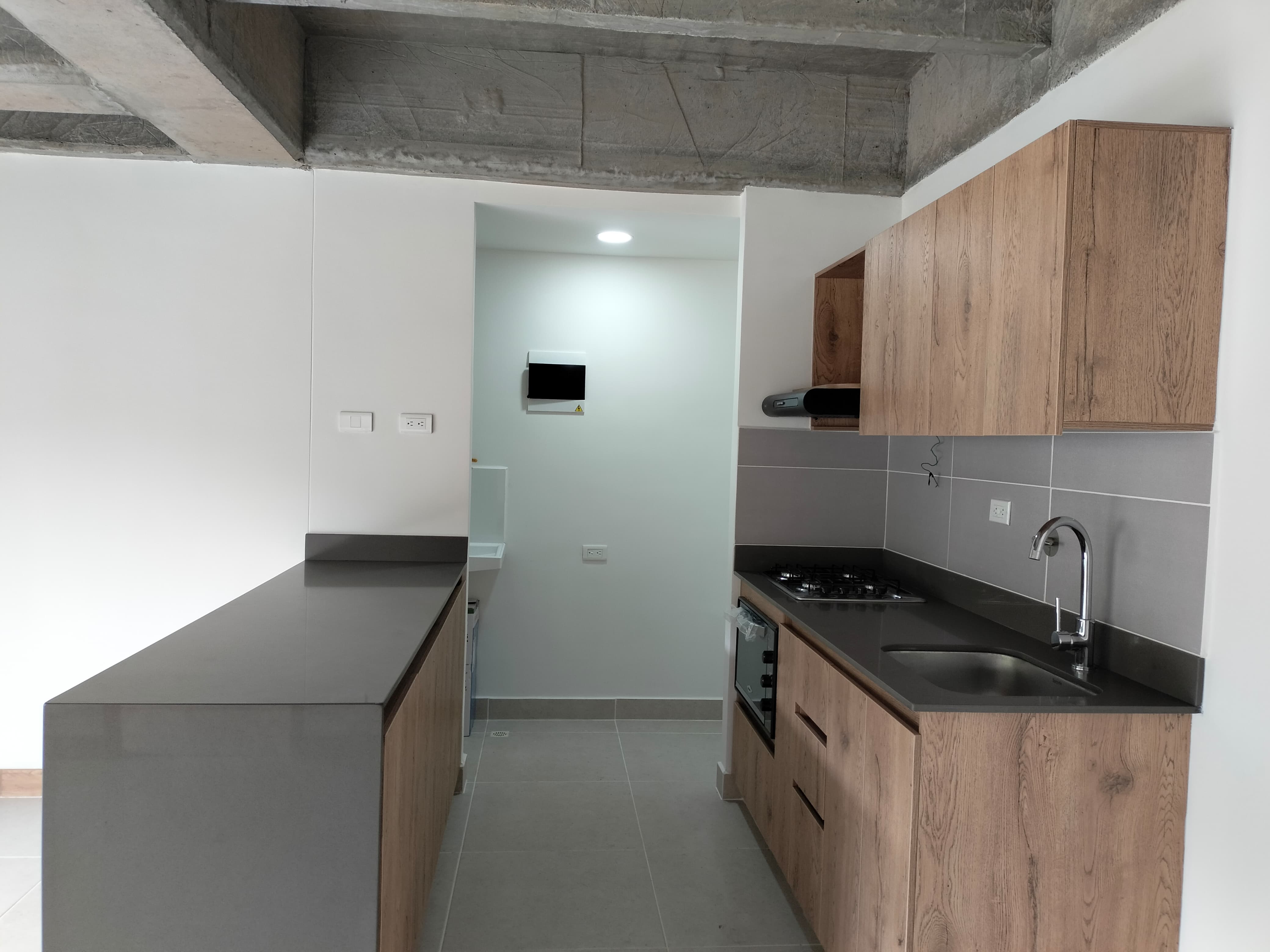Apartamento en arriendo en El Poblado, Medellín · foto 6 de 12