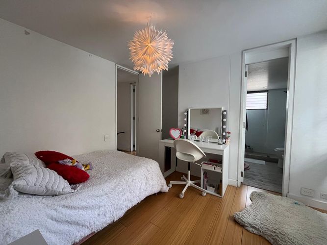 Apartamento de 4 alcobas en venta en El Poblado, Medellín, 218 m² · foto 13 de 20