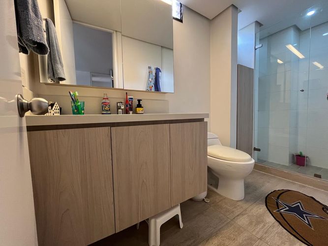 Apartamento de 4 alcobas en venta en El Poblado, Medellín, 218 m² · foto 20 de 20