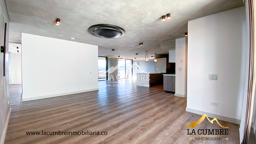 Apartamento de 3 alcobas en arriendo en Los Balsos, Medellín, 160 m² · foto 4 de 17