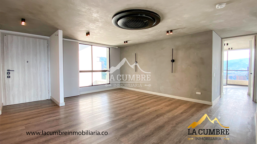 Apartamento de 3 alcobas en arriendo en Los Balsos, Medellín, 160 m² · foto 5 de 17