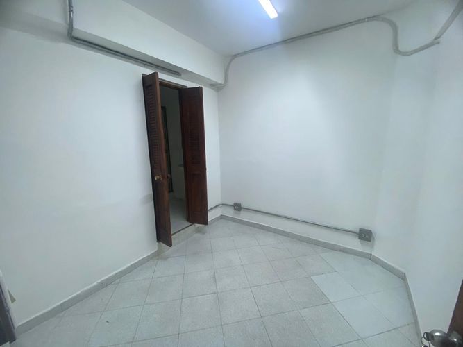 Oficina en venta en Mesa, Envigado, 250 m² · foto 5 de 19