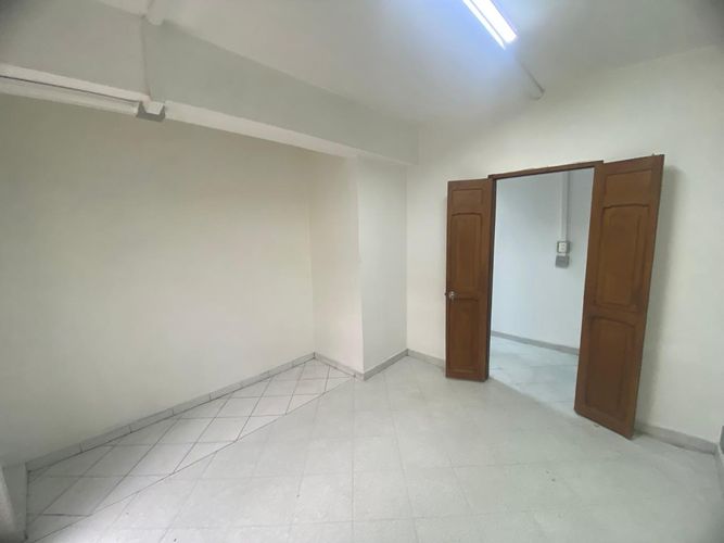 Oficina en venta en Mesa, Envigado, 250 m² · foto 4 de 19