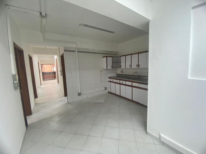 Oficina en venta en Mesa, Envigado, 250 m² · foto 8 de 19