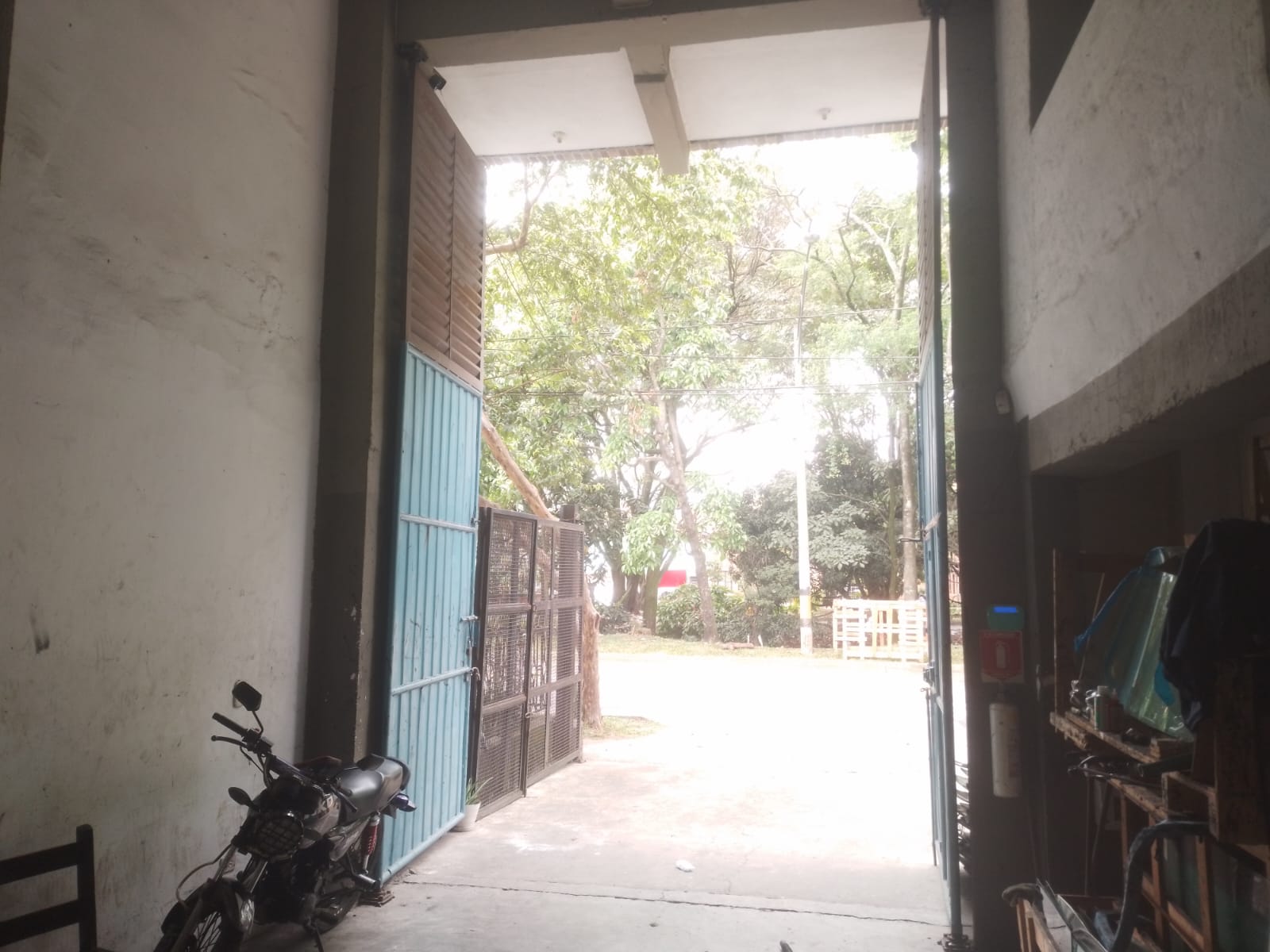 Warehouse for sale in Medellín 2