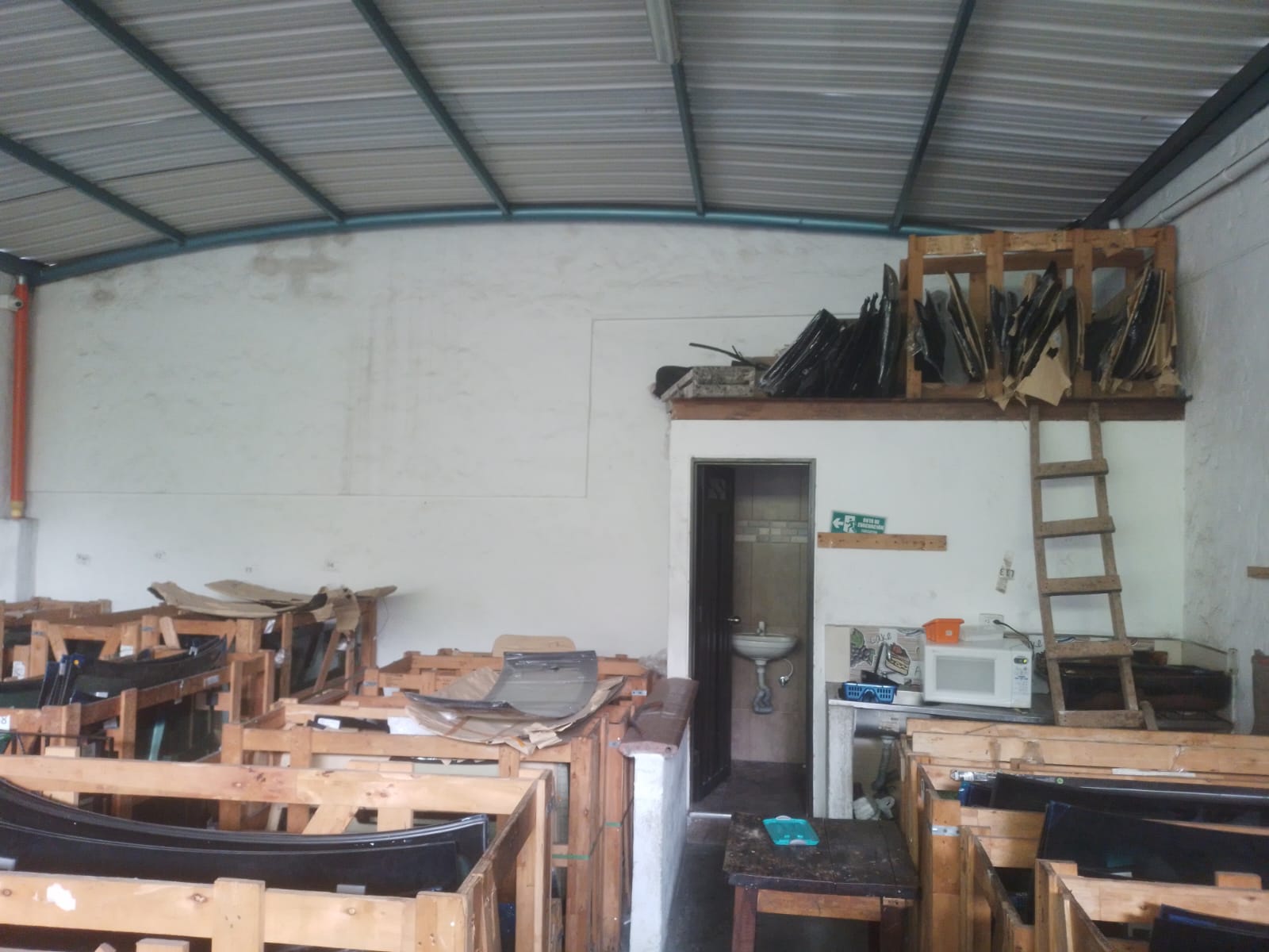 Warehouse for sale in Medellín 4