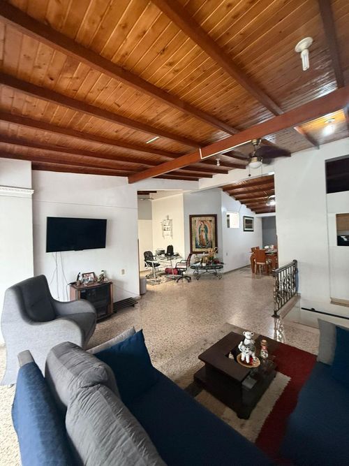 Casa de 4 alcobas en venta en Nuevo Sotomayor, Bucaramanga, 170 m² · foto 8 de 19
